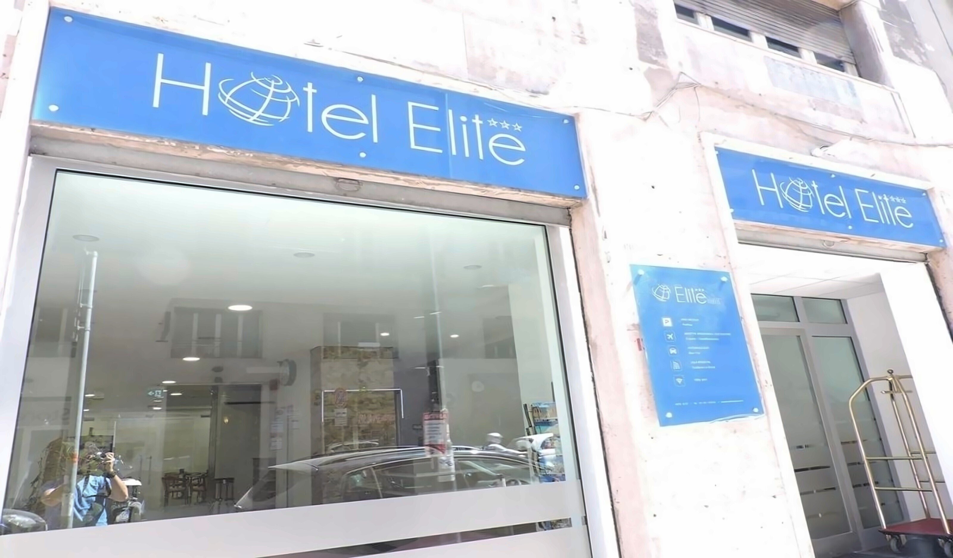 Отель Elite Hotel 3*