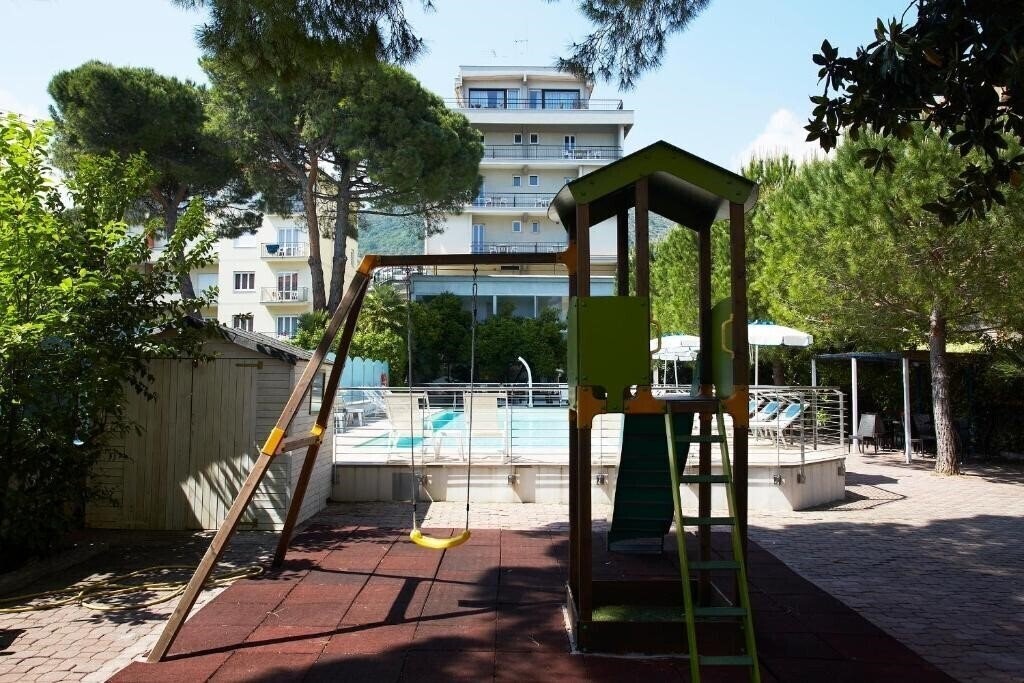 Miriam 3* суреті