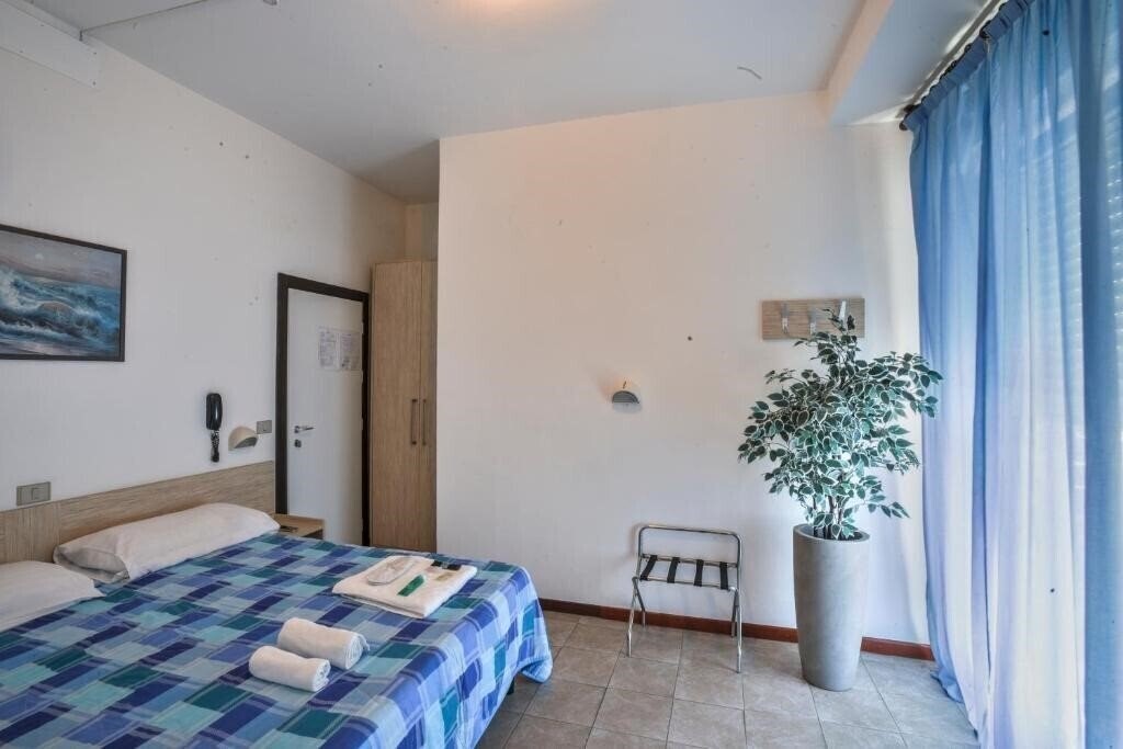 Continental 3* қонақ үйі