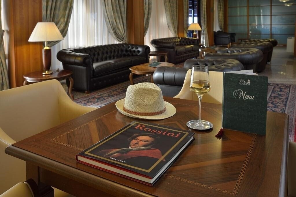 Rossini 4* суреті