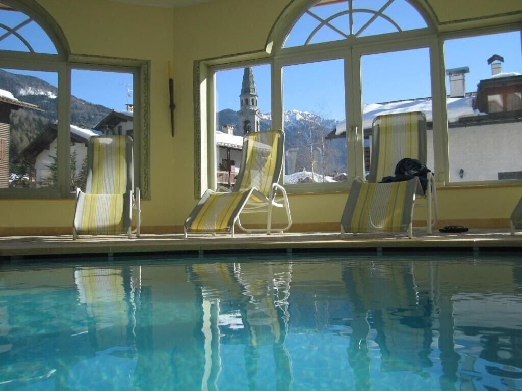 Изображение Canada Pinzolo 4*