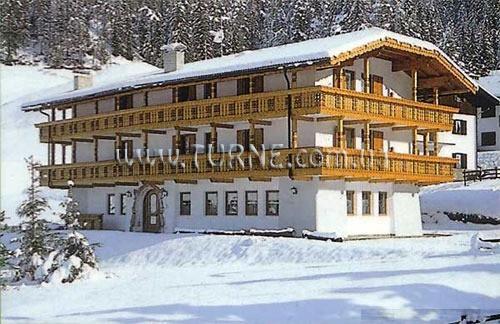 Garni Lastei 2* суреті