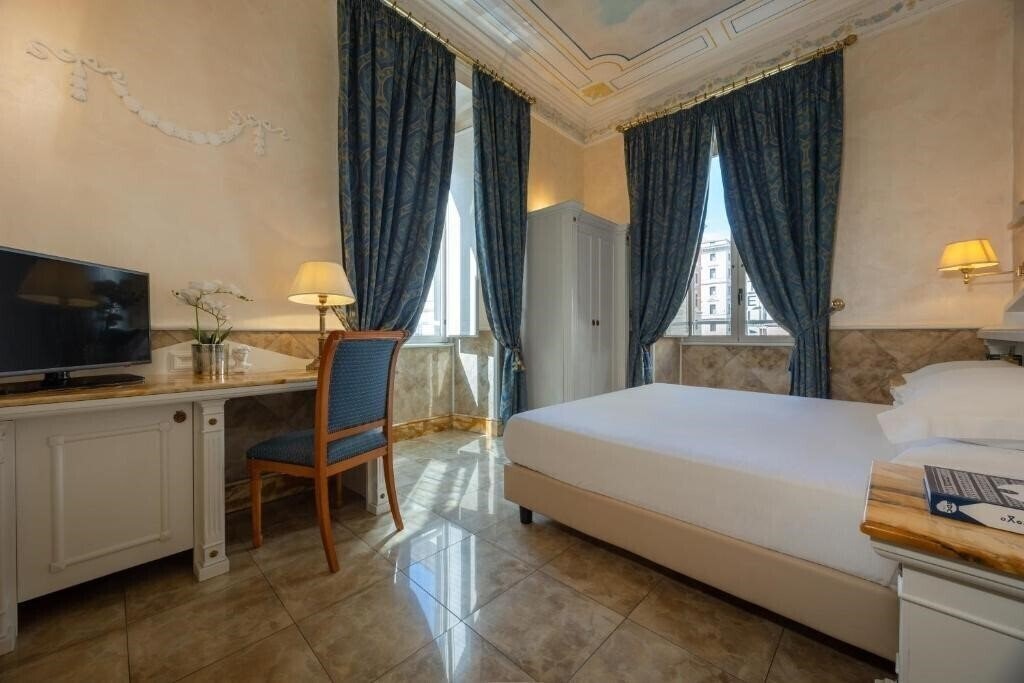 Отель Palladium Palace 4*
