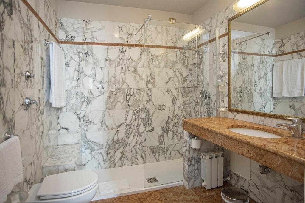 Donatello 3* фотосуреті