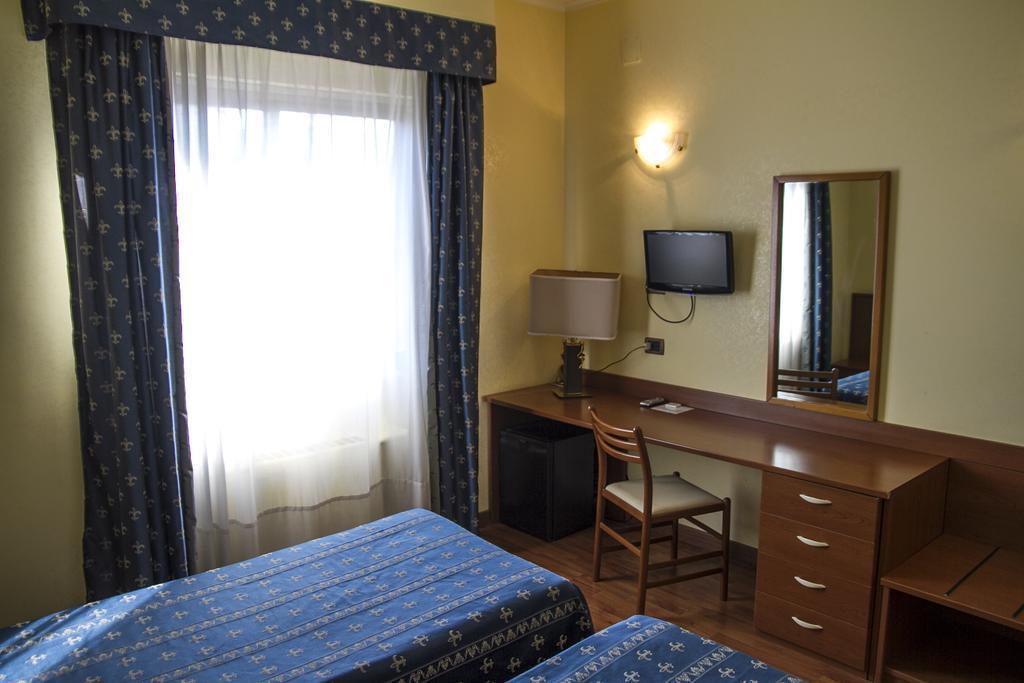 Marc Aurelio 4* суреті