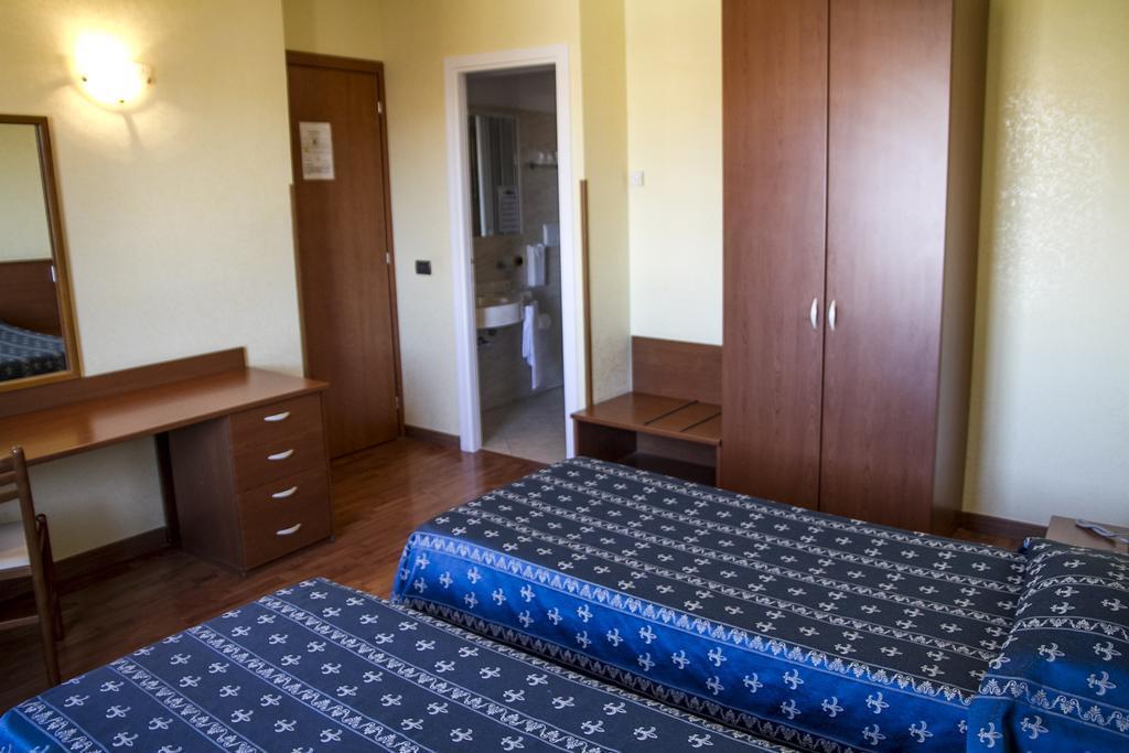 Marc Aurelio 4* суреті