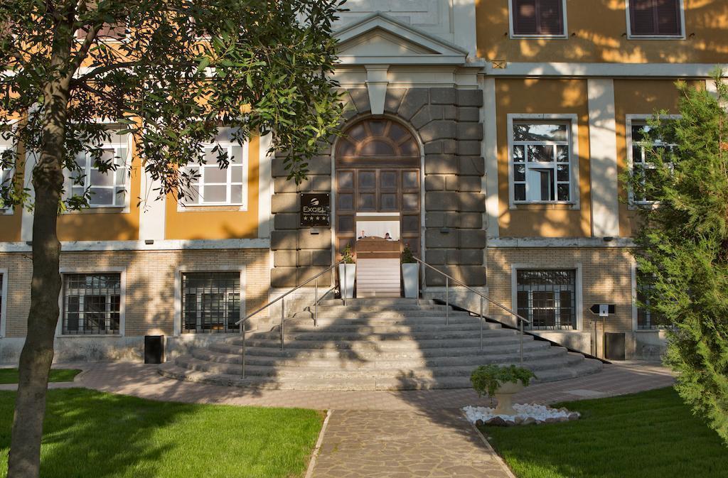 Отель Excel Roma Montemario 4*