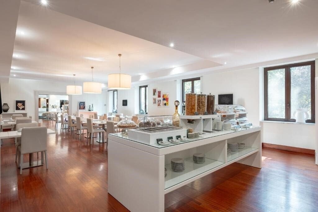 Изображение Area Roma 4*