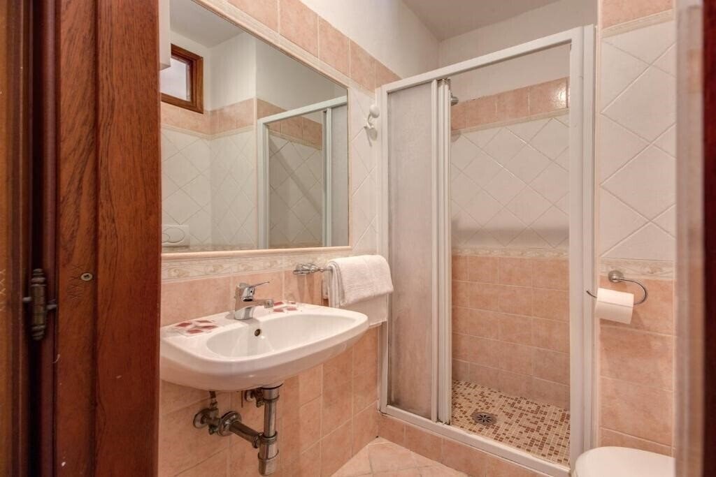 Planet 2* фотосуреті