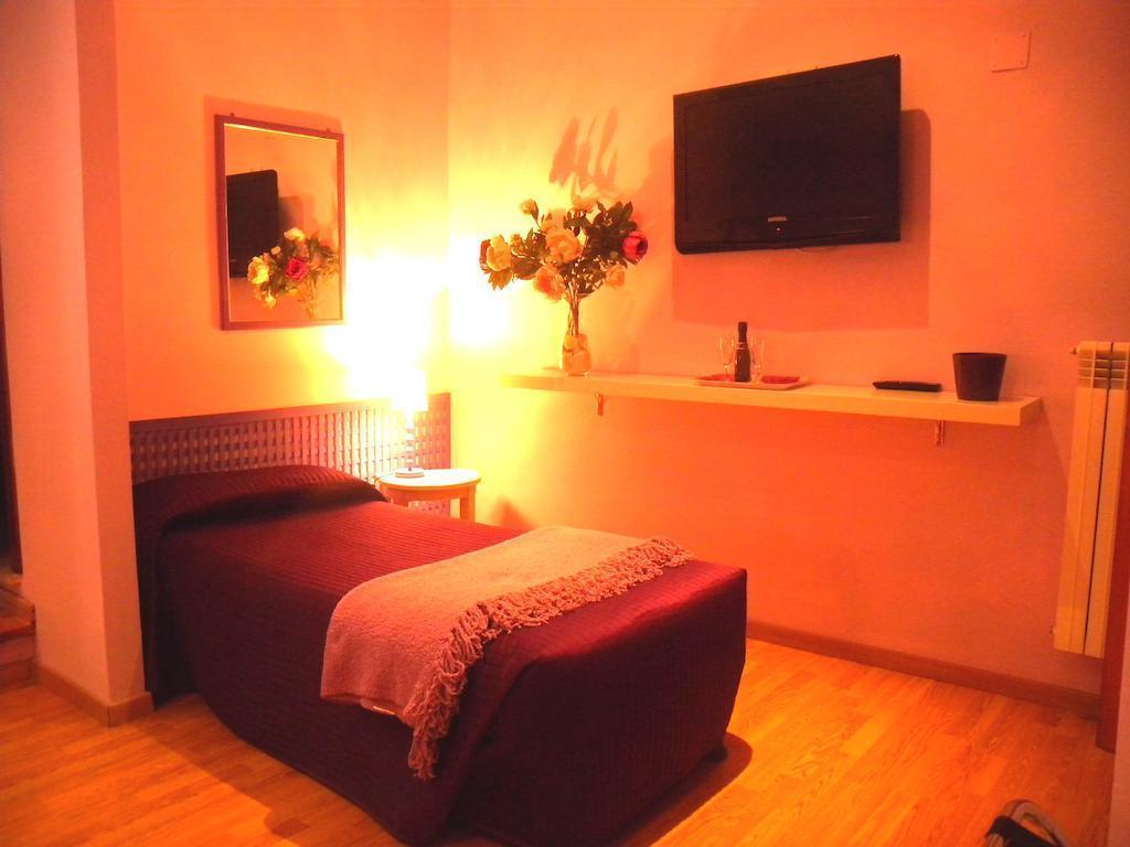 Margaret 2* суреті