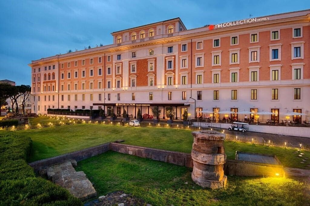 NH Collection Palazzo Cinquecento 5* қонақ үйі