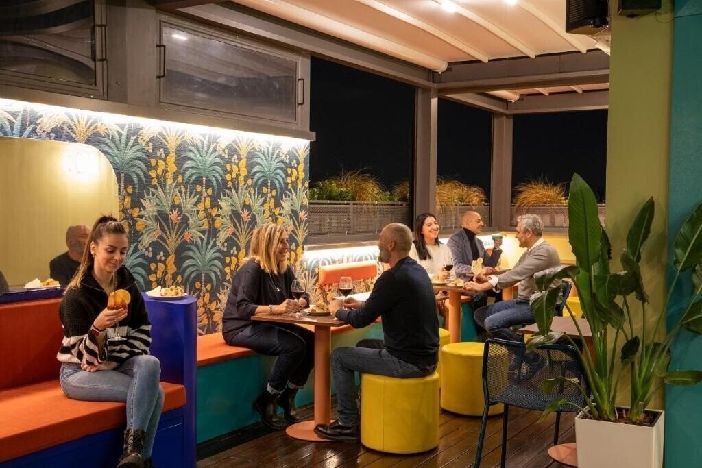 Отель Montecarlo 3*