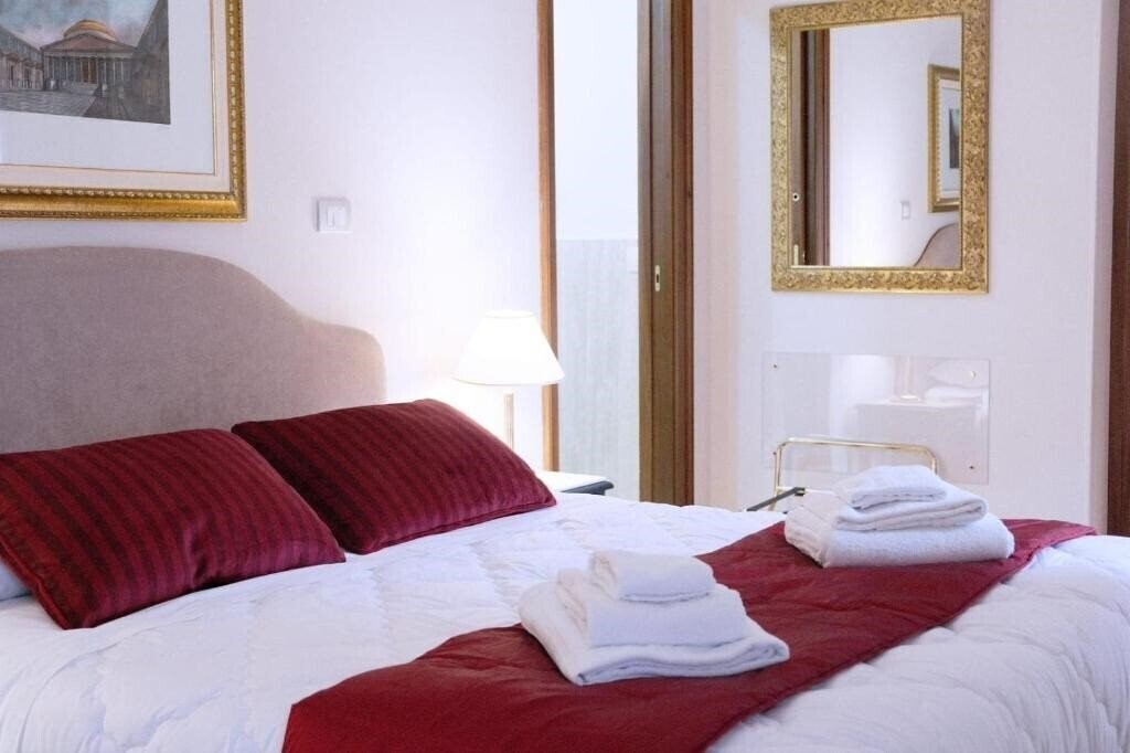 Boncompagni Suite 2* фотосуреті