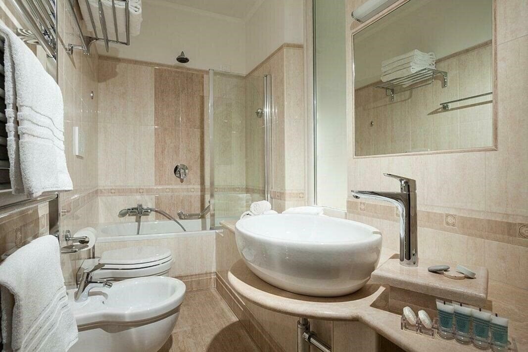 Jfk House 3* қонақ үйі