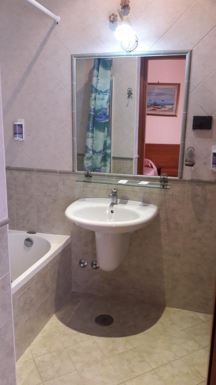 Фотография Aristotele 2*