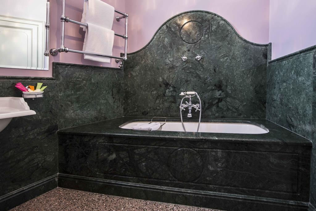 Locarno 4* суреті