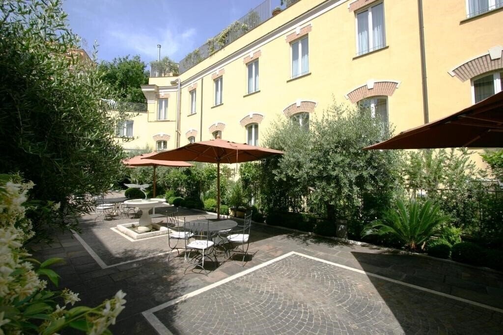 Картинка Ateneo Garden Palace 4*