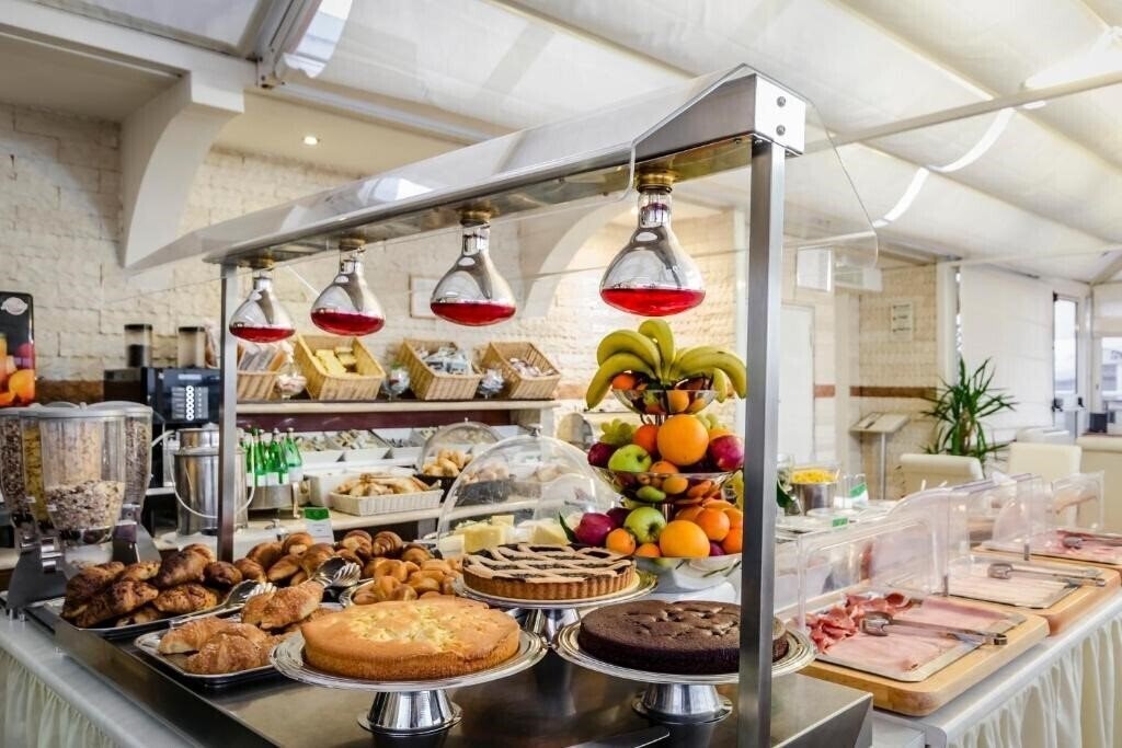 Exe Domus Aurea 3* суреті