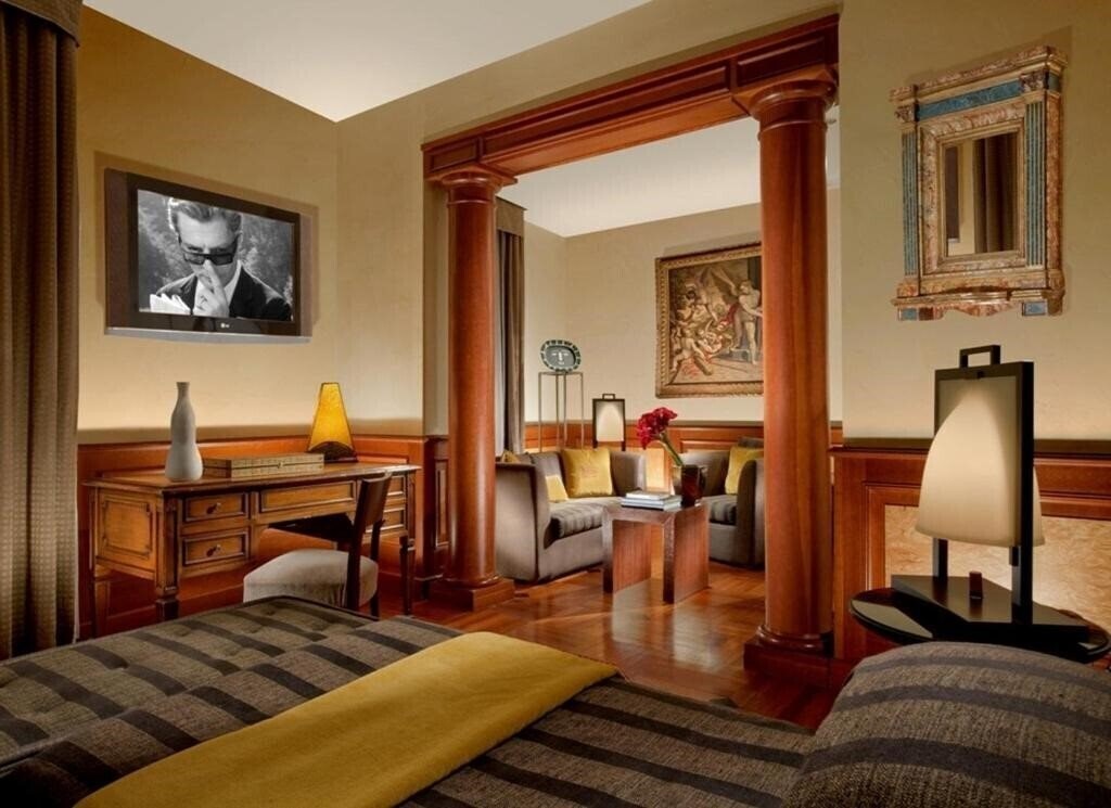 Bio Hotel Raphael - Relais & Chateaux 5* суреті