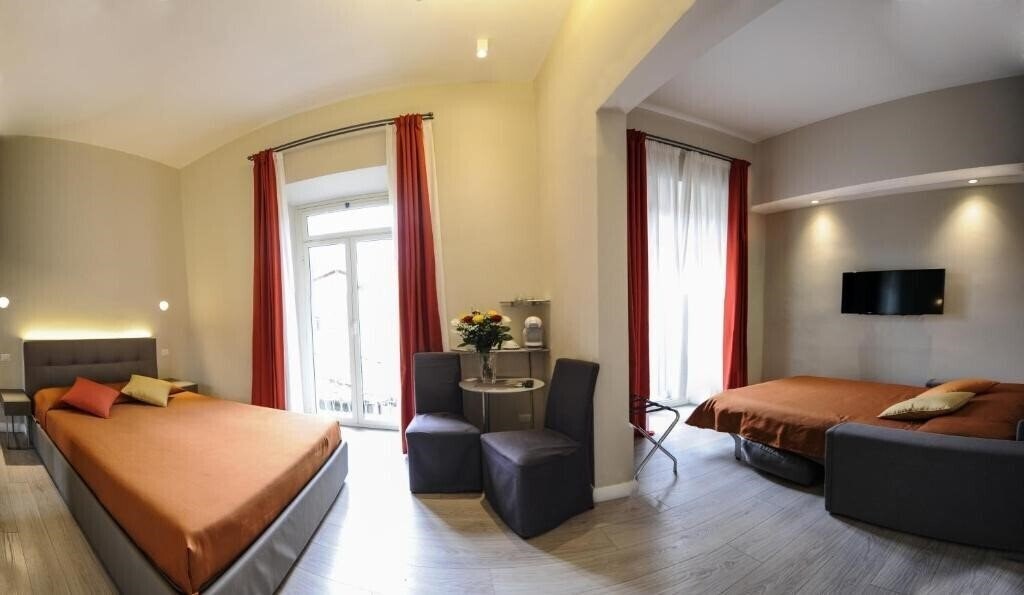 Фото The Roman Empire Guesthouse 5*