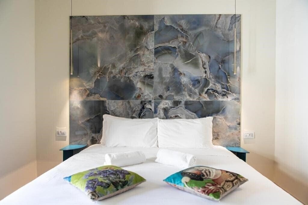 Bhr Cavour 150 5* суреті