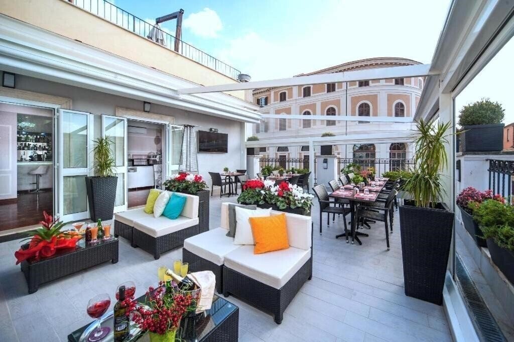 Отель Relais Trevi 95 Boutique Hotel (Adults Only) 4*