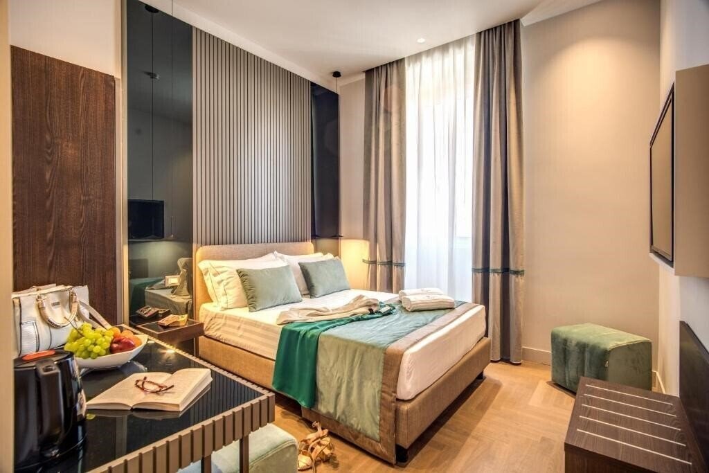Фотография Hotel 77 Seventy-Seven 4*