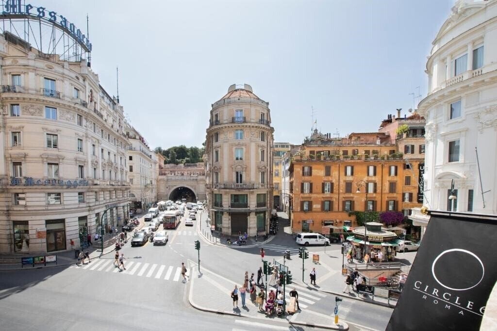 Картинка Circle6 Rome 4*