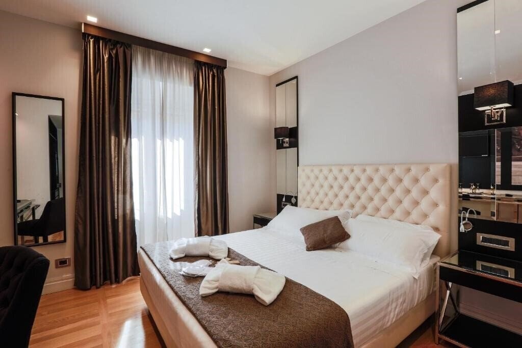 Отель Floris Hotel 3*