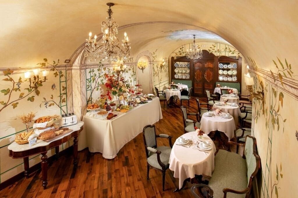 Boutique Hotel Campo de Fiori 4* фотосуреті