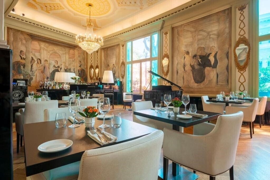 Boscolo Palace Roma 5* суреті