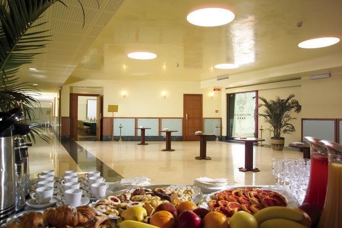 Изображение Appia Park 4*