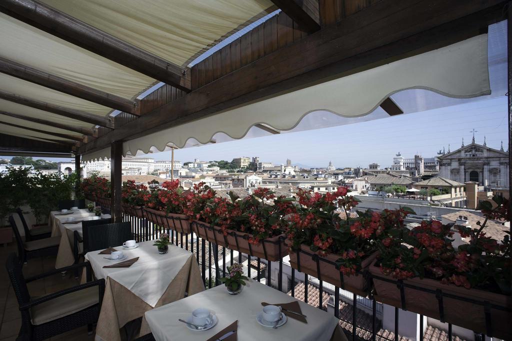 Отель Colonna Palace 4*