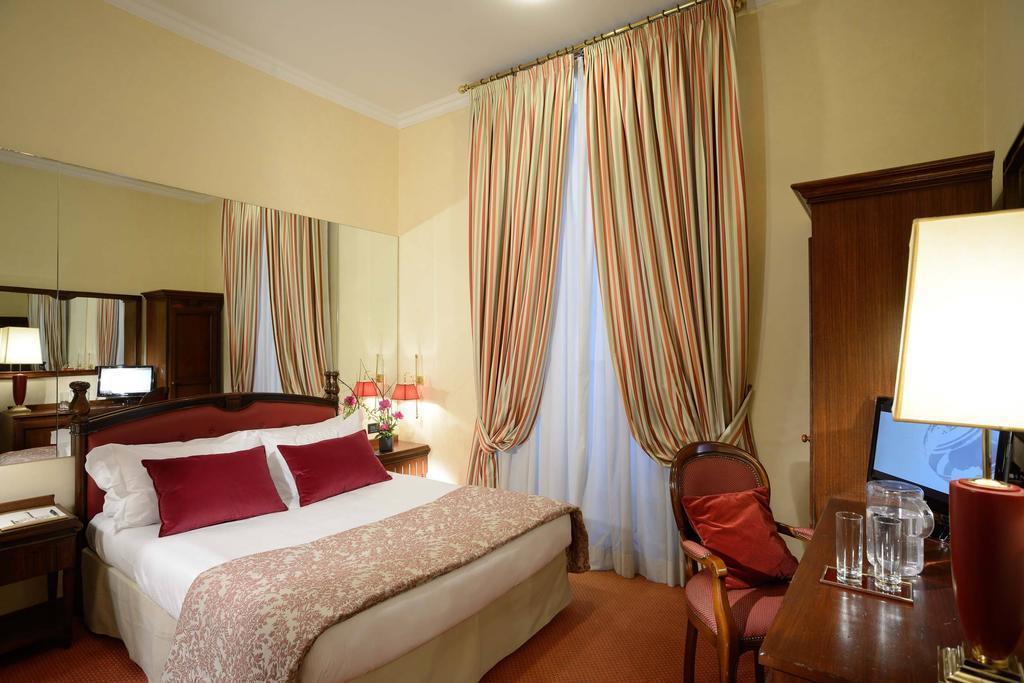 Фотография Colonna Palace 4*