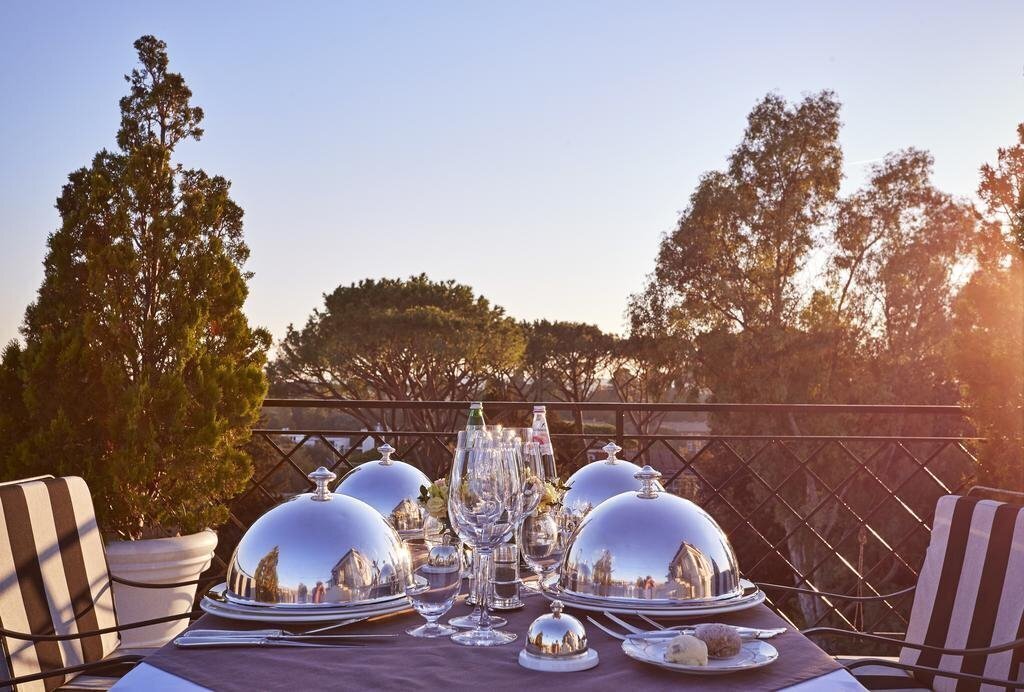 Lord Byron 5* қонақ үйі