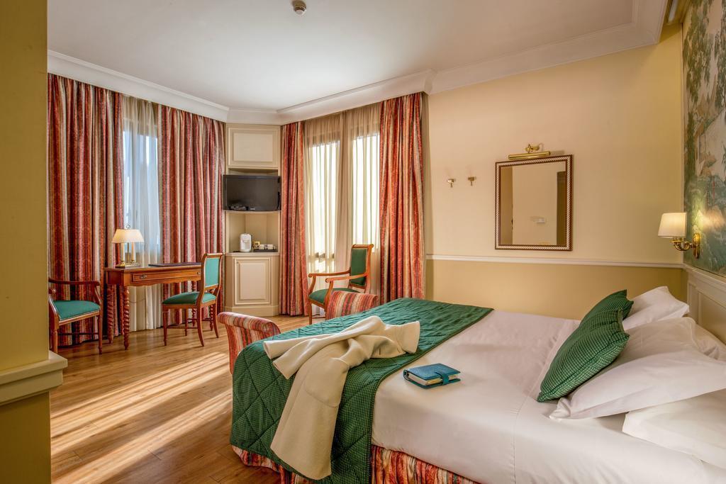 Donna Laura Palace 4* суреті