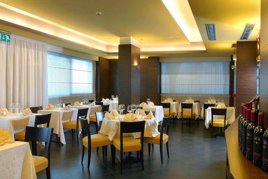 Фото Golden Tulip Bellambriana 4*