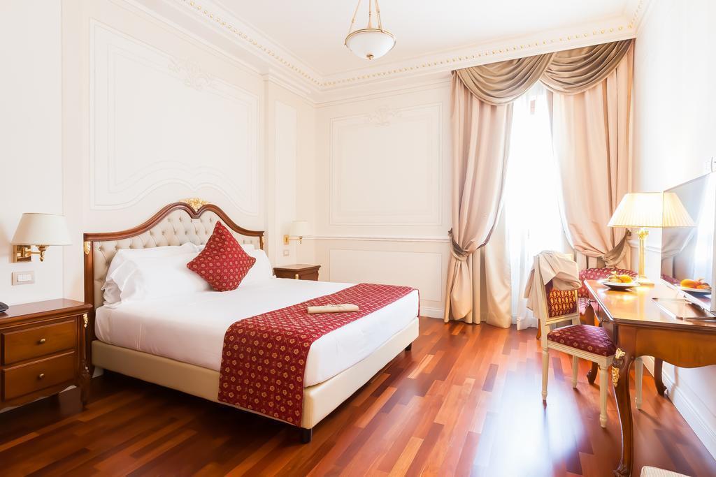 Grand Hotel Ritz 4* қонақ үйі