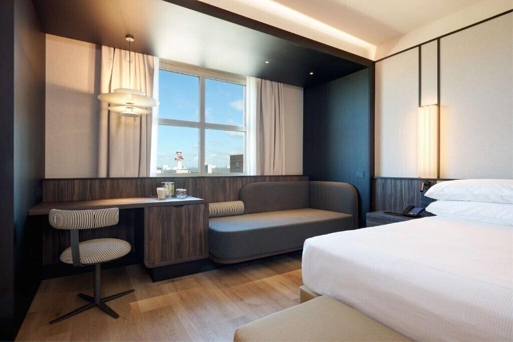 Фото Hilton Rome Airport 4*