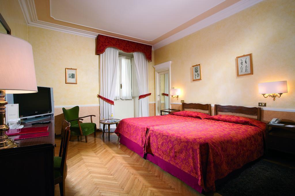 Massimo D'azeglio 4* суреті