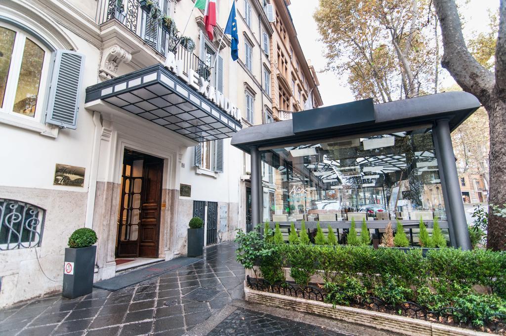Отель Alexandra Hotel 3*