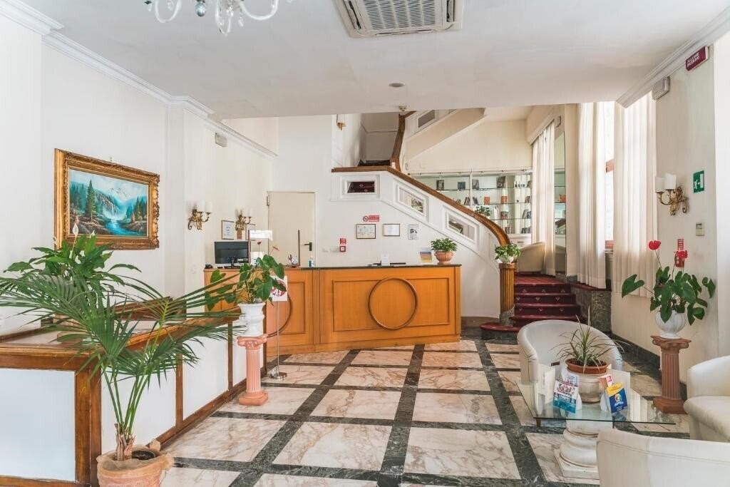 Отель San Giusto 3*