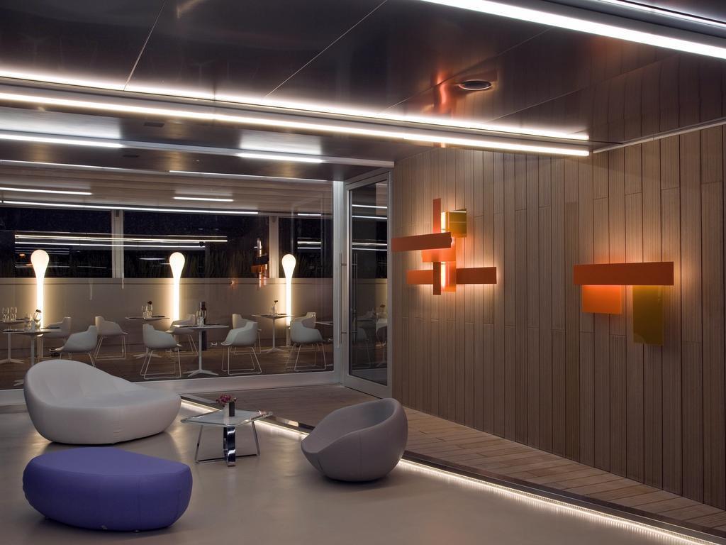 Zone 4* суреті