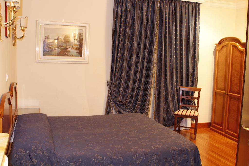 Картинка Fiamma 3*