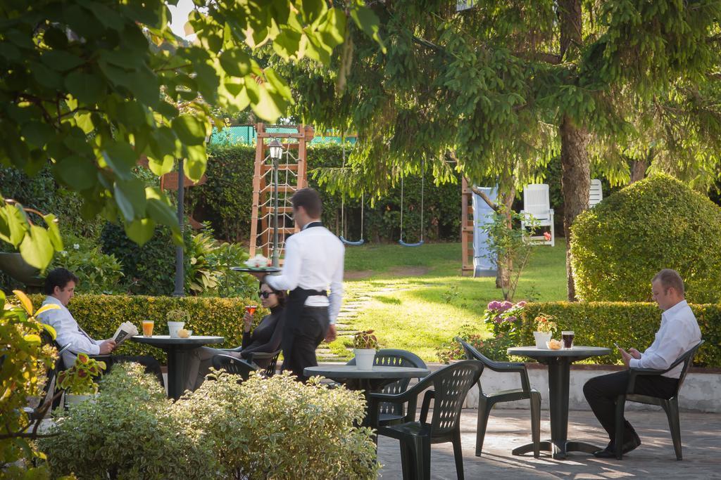 Park Dei Massimi 4* фотосуреті