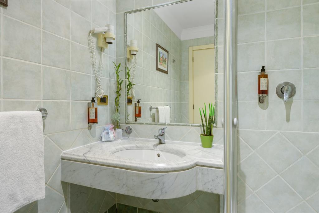 Hotel Gambrinus 4* суреті