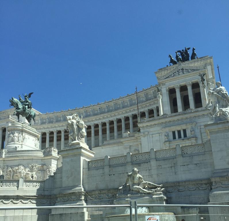 Boutique Hotel Trevi 4* қонақ үйі