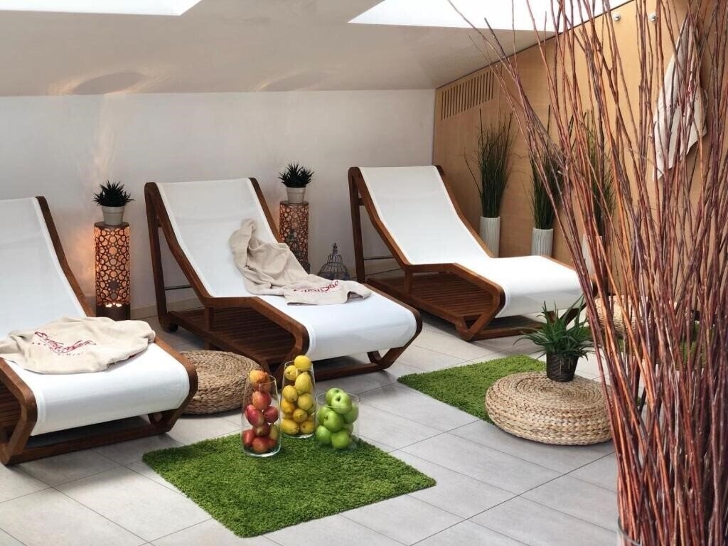 Hotel Erbavoglio 4* суреті