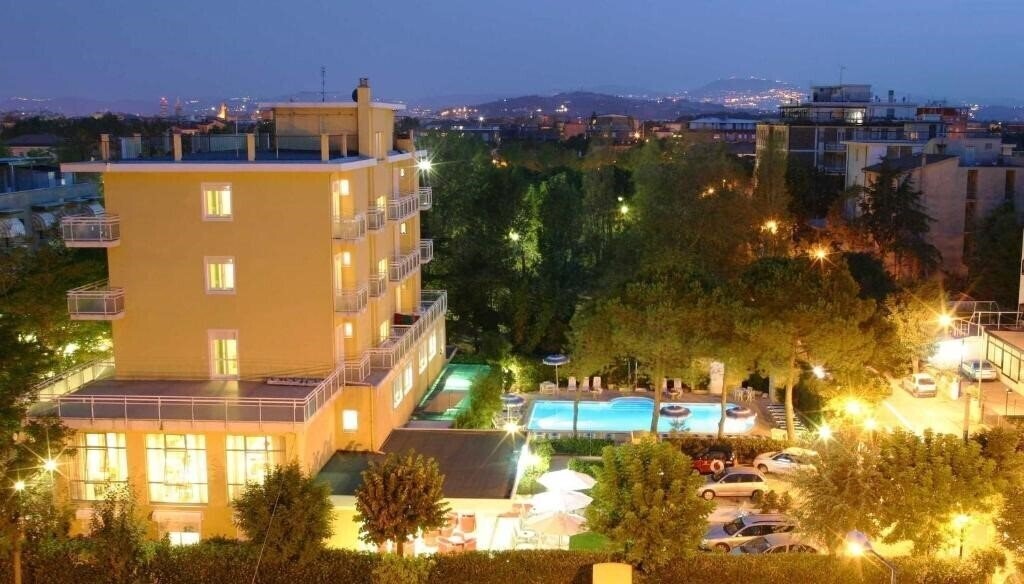 Bahama (San Guliano Mare) 3* суреті
