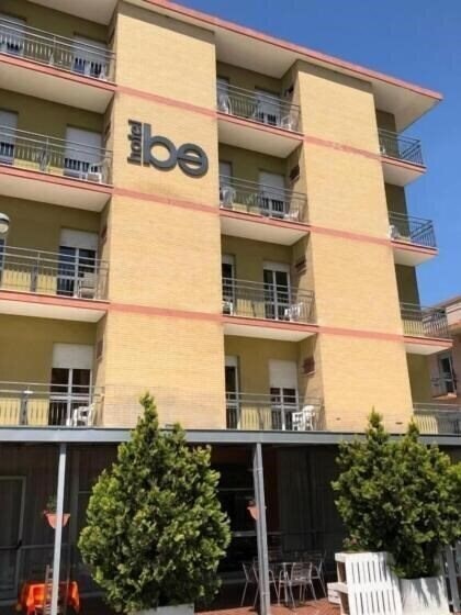 Отель Be Hotel 3*